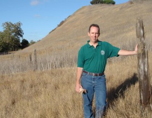 One of the original Sawday cattle ranch fences, likely dating from the Rose Canyon cattle ranching operation circa 1930s to the 1960s. Photo: San Diego Earthworks